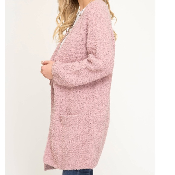 Cozy soft Rose popcorn long cardigan. - Picture 6 of 8